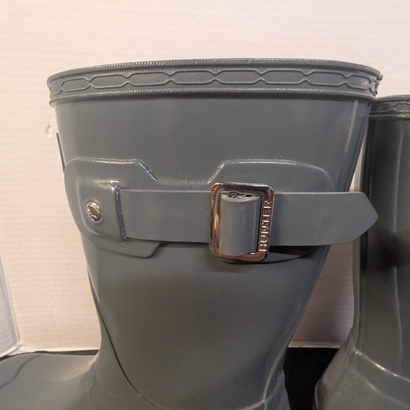 Hunter Grey Mid-Calf Rain Boots Bonus New Betsey Johnson Boot Shoe Liners - Picture 5 of 16